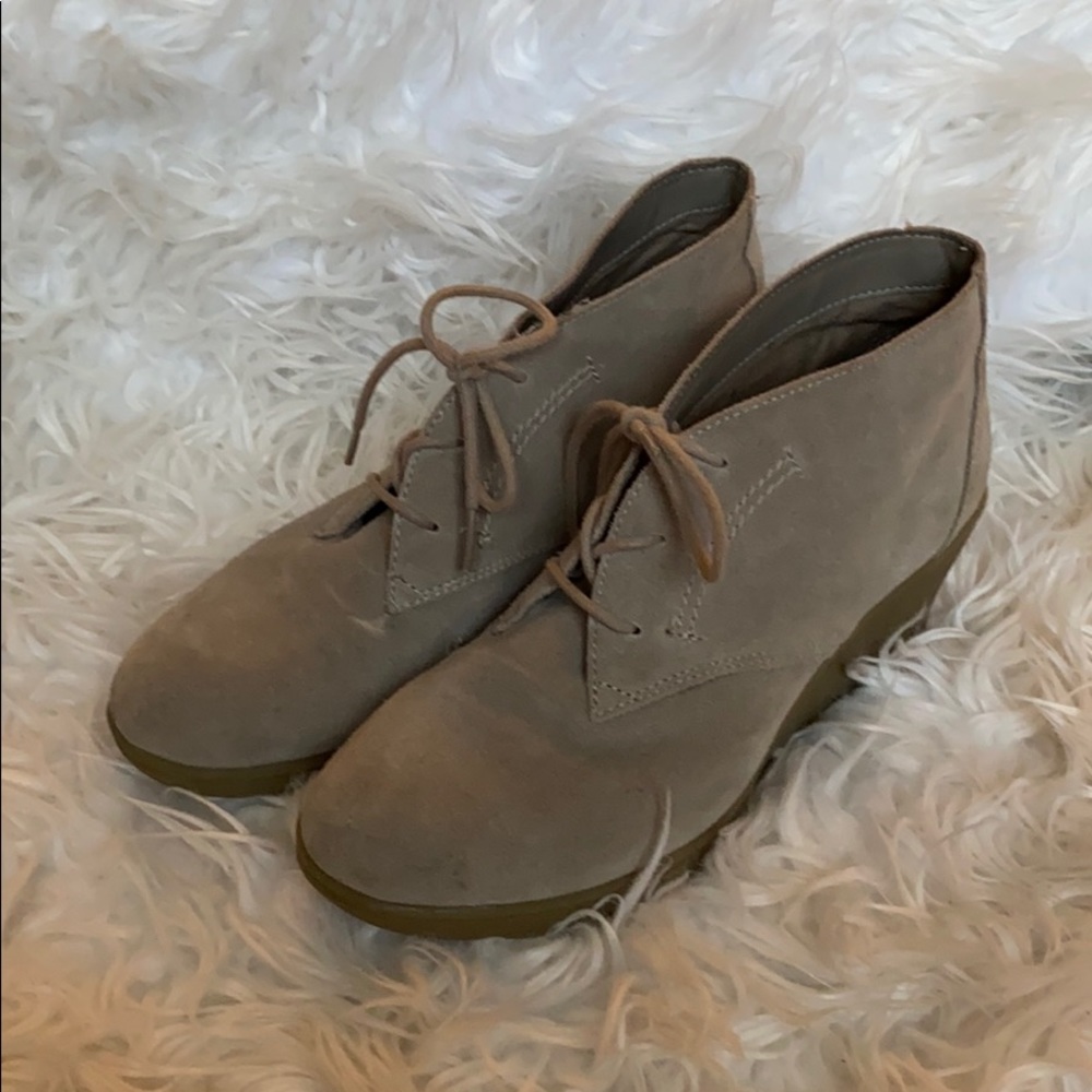 GH Bass  lace up Oxford wedges